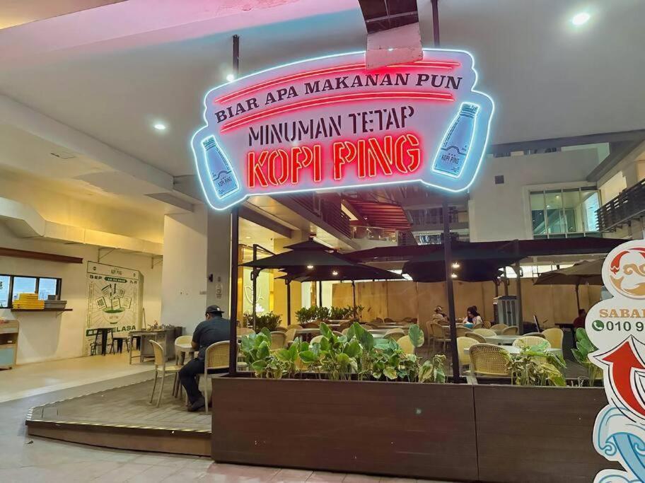 Morning Tiffany / Opposite Imago / Kk Center Apartemen *